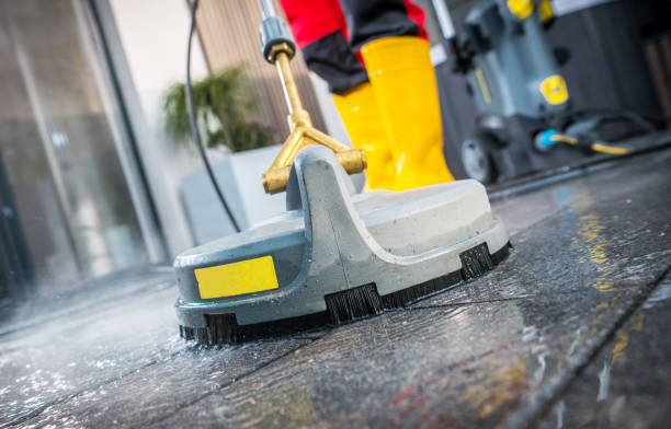 Best House Pressure Washing  in Chetek, WI